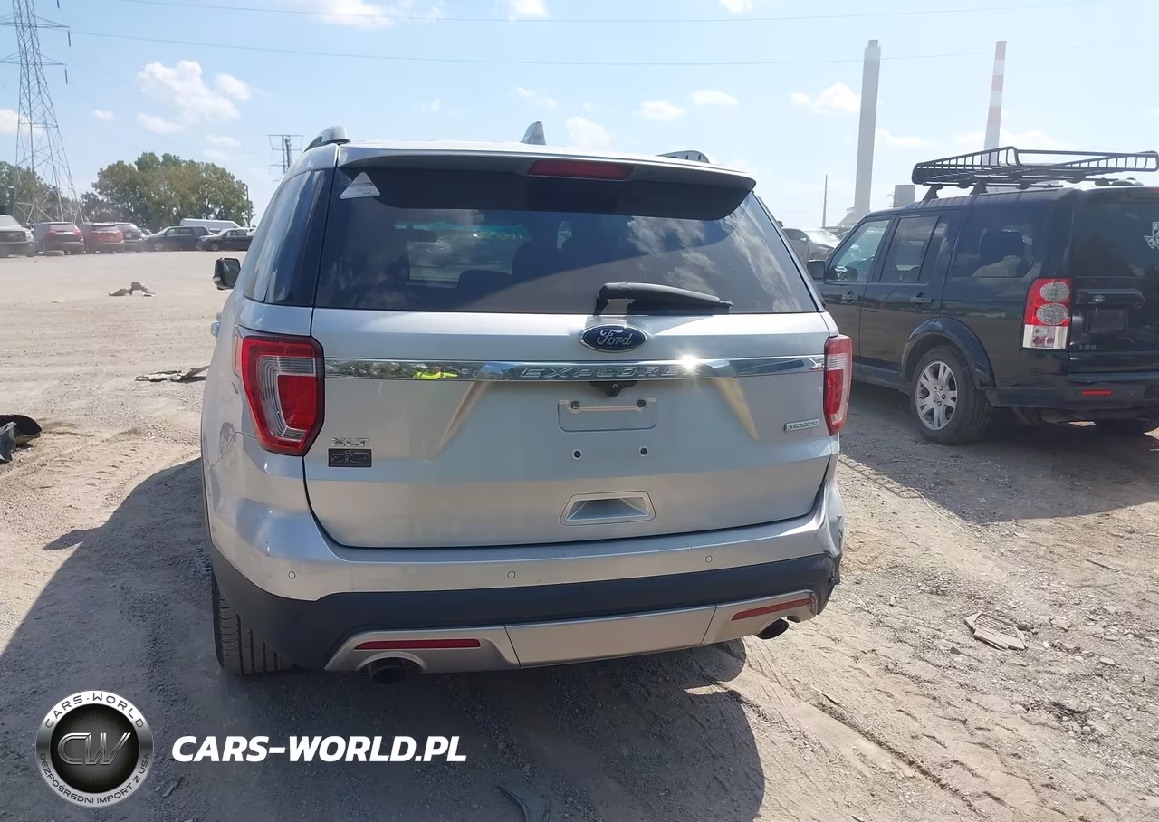 2017 Ford Explorer Xlt VIN:1FM5K7DH8HGB77807 - 16