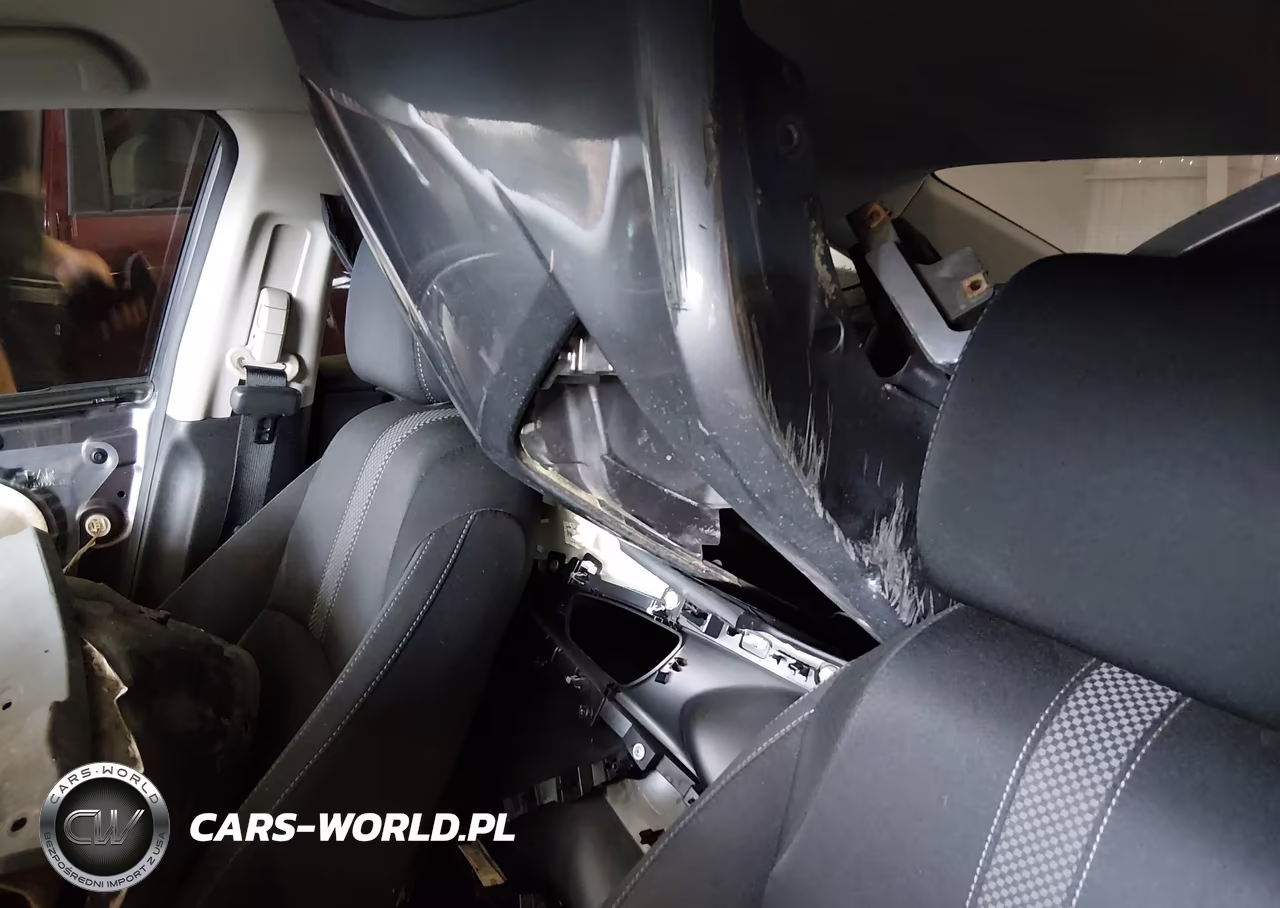 2019 Honda Civic Lx VIN:19XFC2F63KE011271 - 12