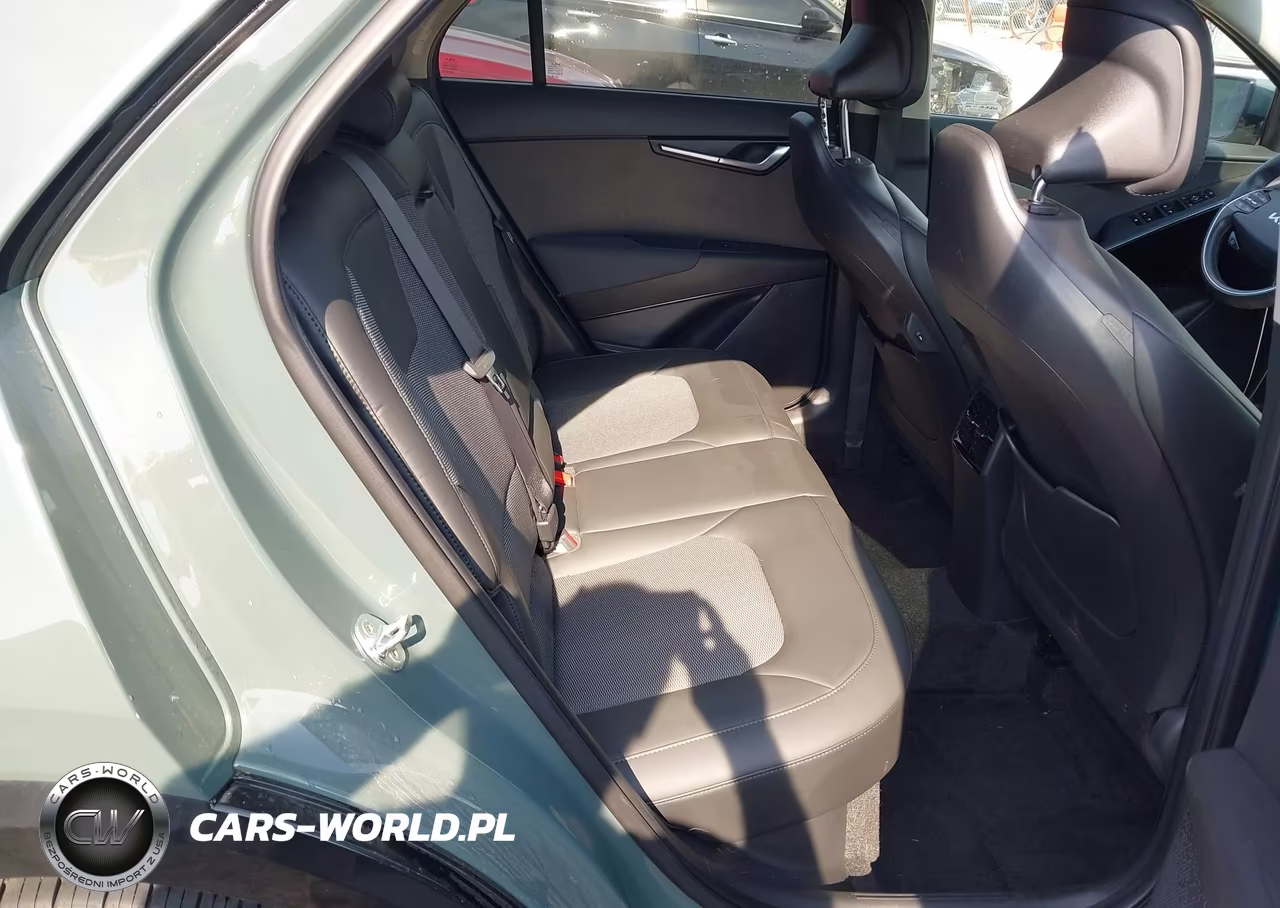 2023 Kia Niro Ex Touring VIN:KNDCR3LEXP5037968 - 8