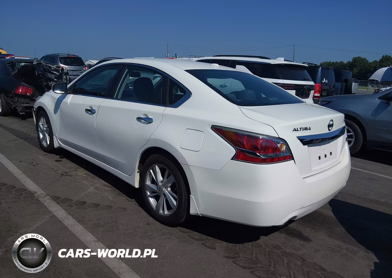 2015 Nissan Altima 2.5 Sv VIN:1N4AL3AP6FC417015 - 3