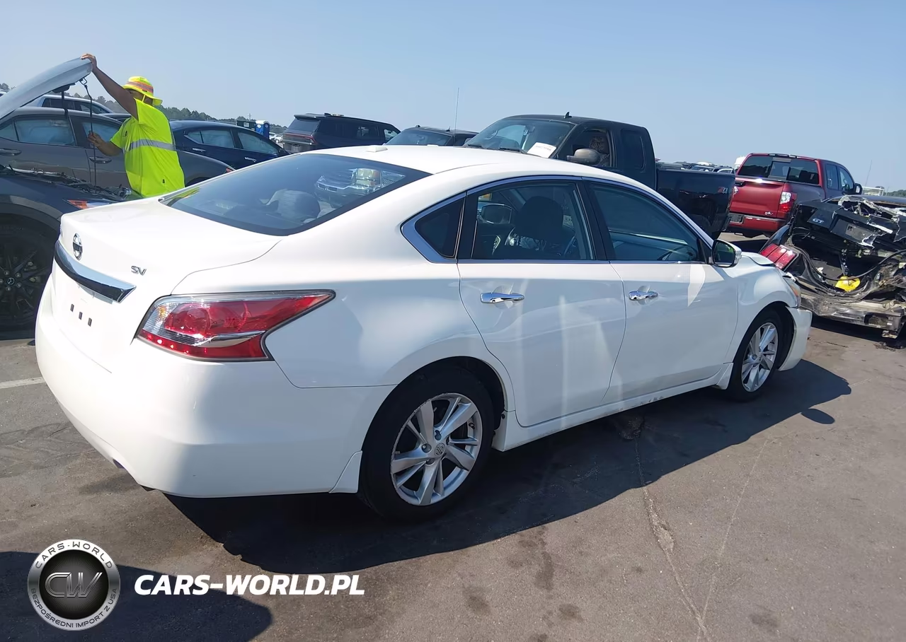 2015 Nissan Altima 2.5 Sv VIN:1N4AL3AP6FC417015 - 4