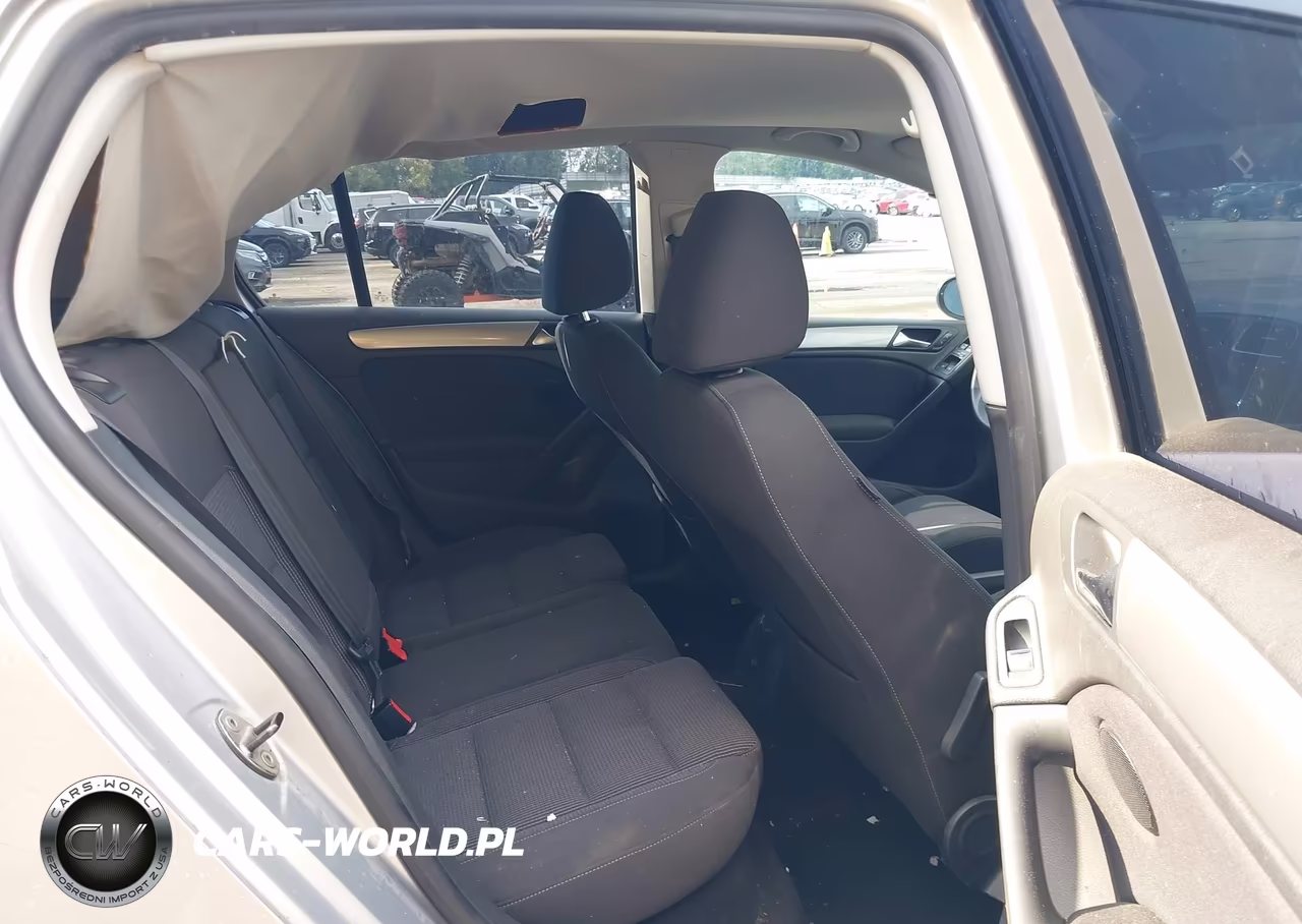 2011 Volkswagen Golf 2.5L 4-Door VIN:WVWDA7AJ1BW321351 - 8