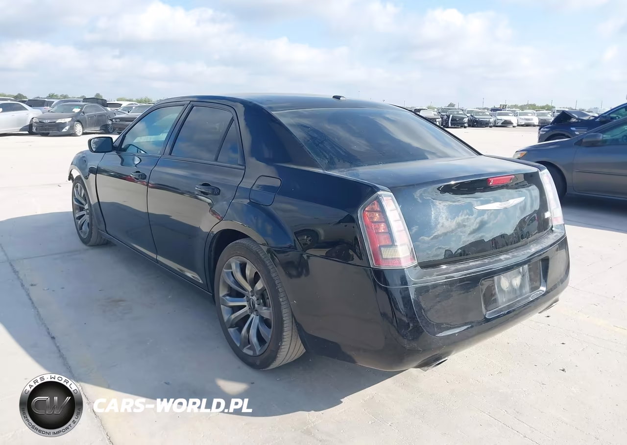 2014 Chrysler 300 300S VIN:2C3CCABG2EH354761 - 3