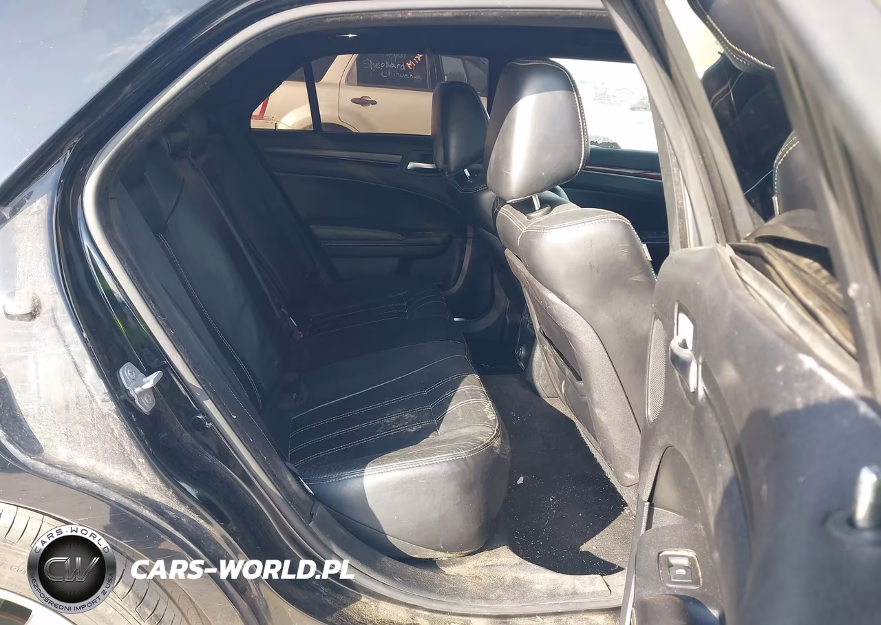 2014 Chrysler 300 300S VIN:2C3CCABG2EH354761 - 8