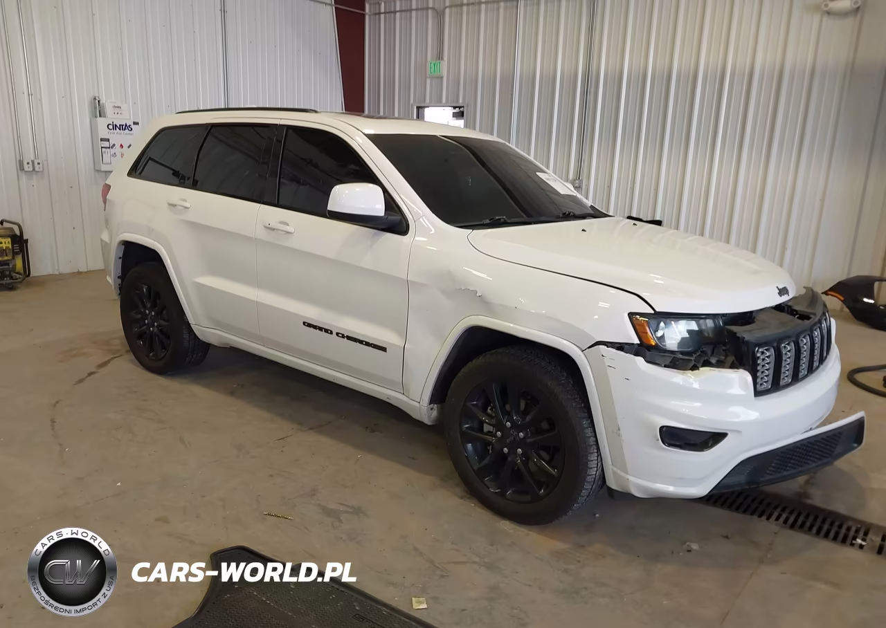 2018 Jeep Grand Cherokee Altitude 4X4 – zdjęcie 1 z 16