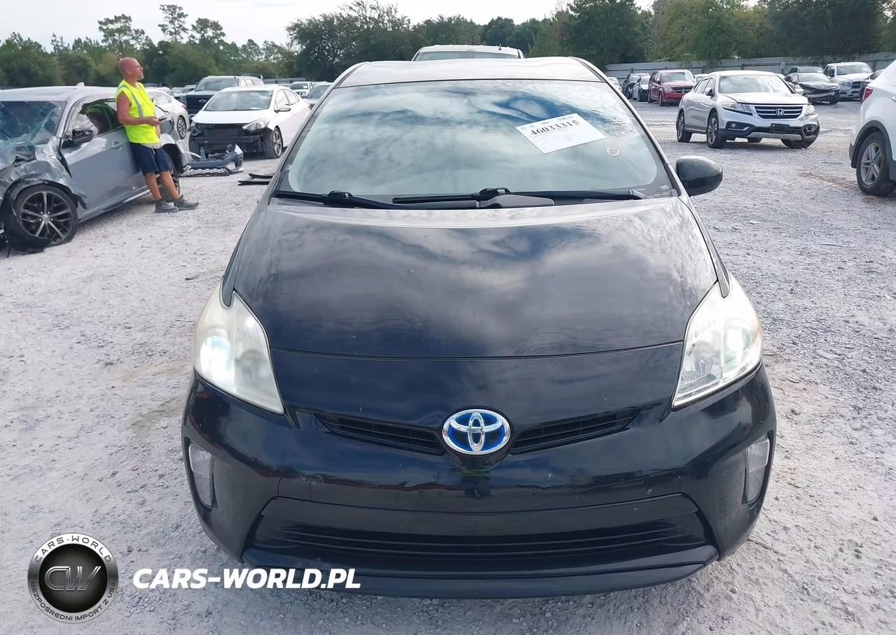 2013 Toyota Prius Two VIN:JTDKN3DU9D1625215 - 13