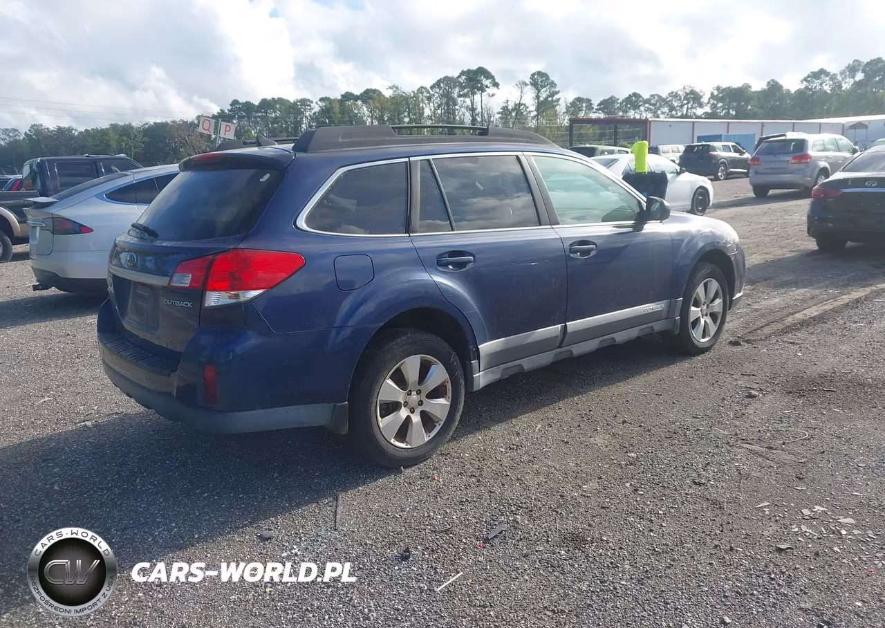 2011 Subaru Outback 2.5I Limited VIN:4S4BRCKC2B3385484 - 4