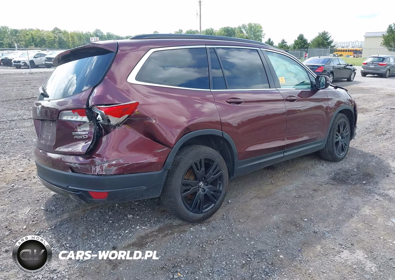 2022 Honda Pilot Awd Special Edition VIN:5FNYF6H25NB075585 - 4