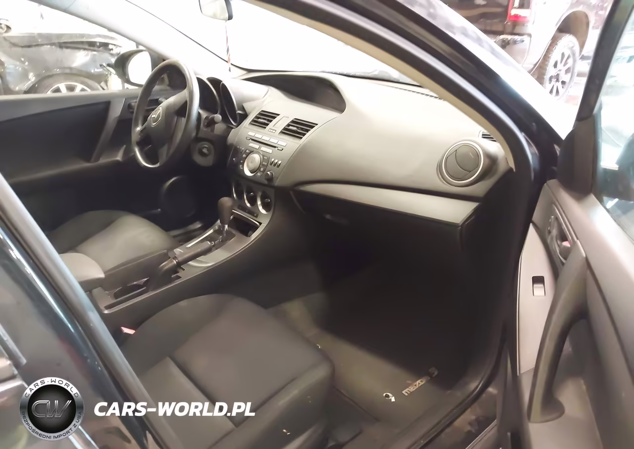 2011 Mazda Mazda3 I Sport VIN:JM1BL1UF4B1406929 - 5
