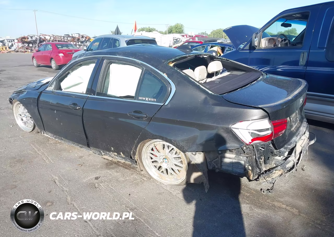 2016 BMW 328I xDrive VIN:WBA8E3G54GNT78632 - 3