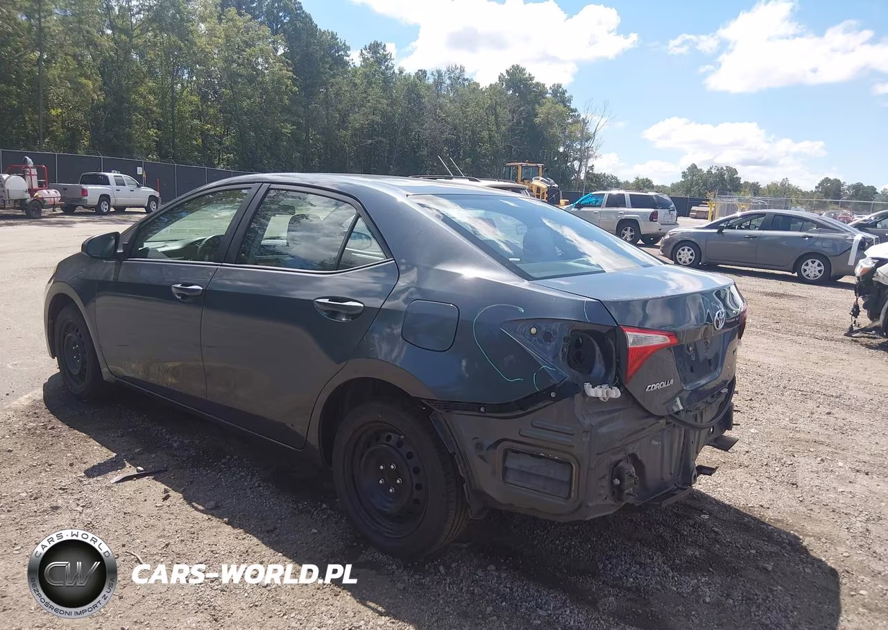 2016 Toyota Corolla Le VIN:2T1BURHE4GC667591 - 3