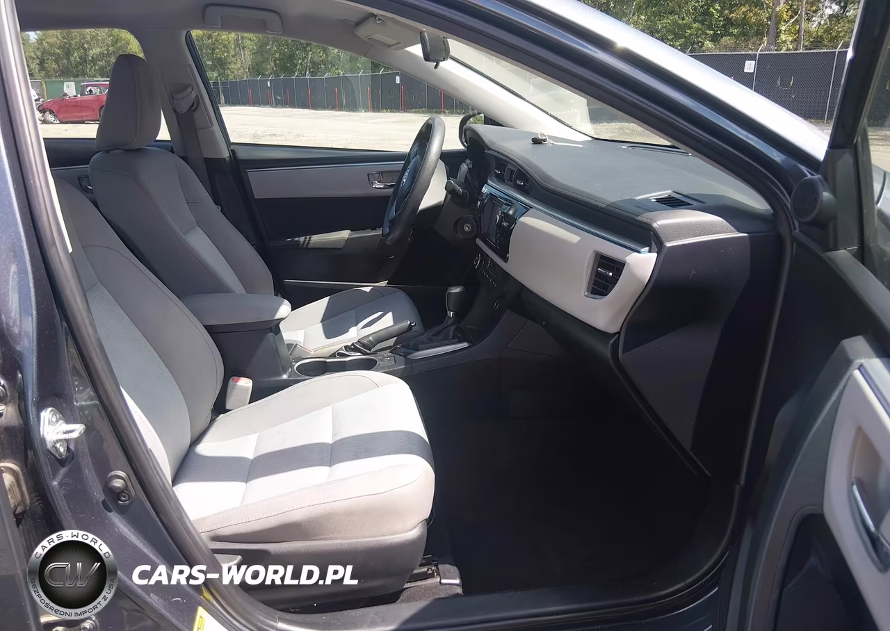 2016 Toyota Corolla Le VIN:2T1BURHE4GC667591 - 5