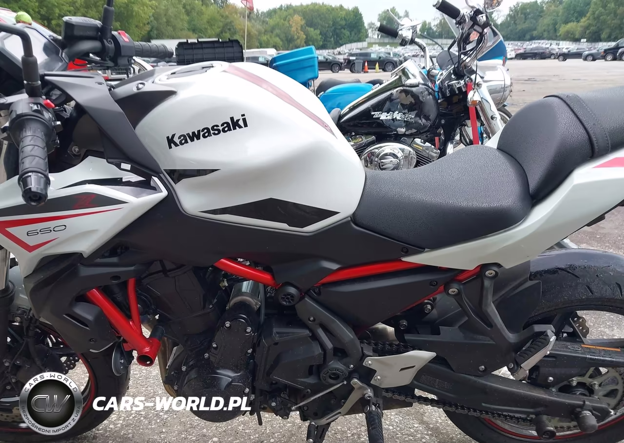 2022 Kawasaki Er650 K VIN:ML5EREK12NDA56999 - 9