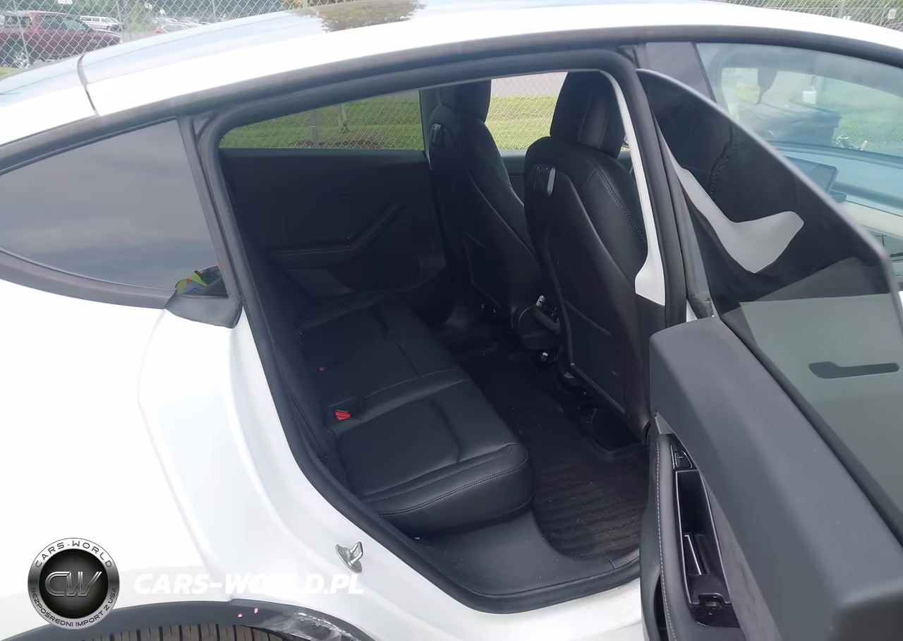 2020 Tesla Model Y Long Range Dual Motor All-Wheel Drive VIN:5YJYGDEEXLF024872 - 8