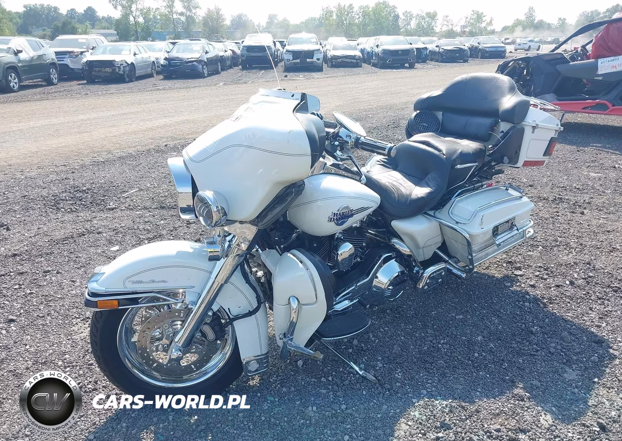 2005 Harley-Davidson Flhtcui VIN:1HD1FCW165Y646171 - 2