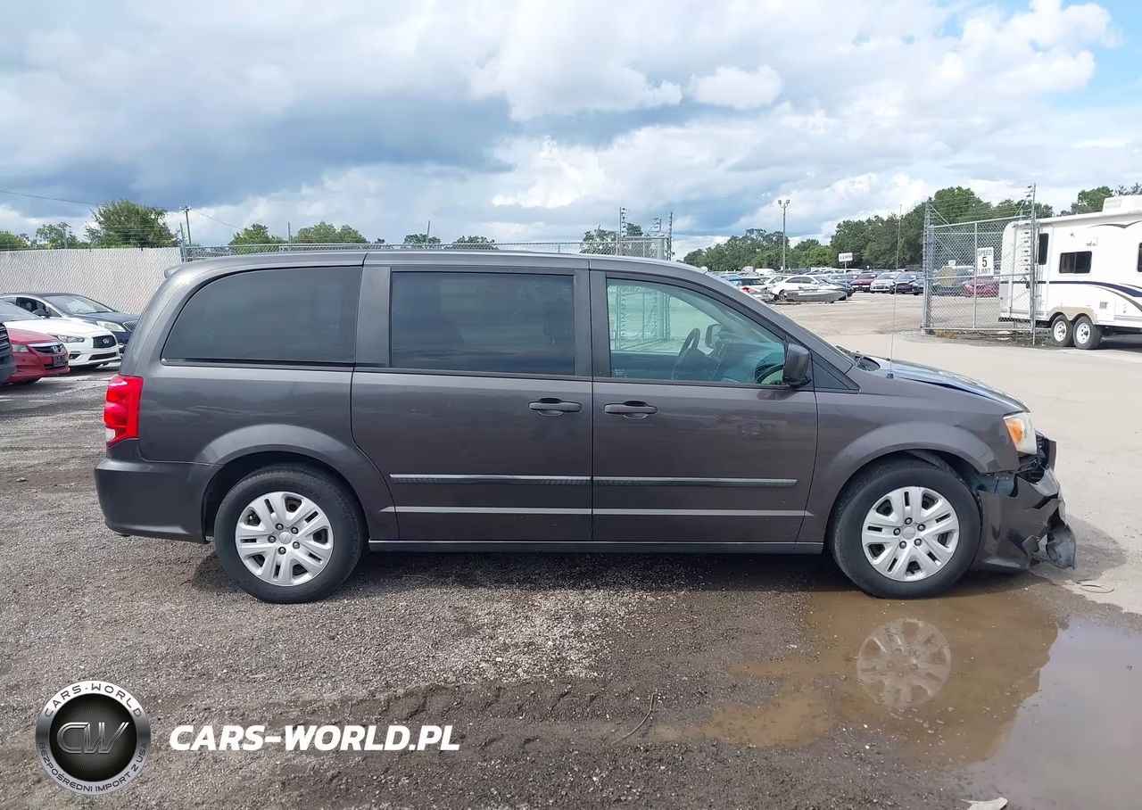2015 Dodge Grand Caravan American Value Pkg VIN:2C4RDGBG7FR600625 - 13