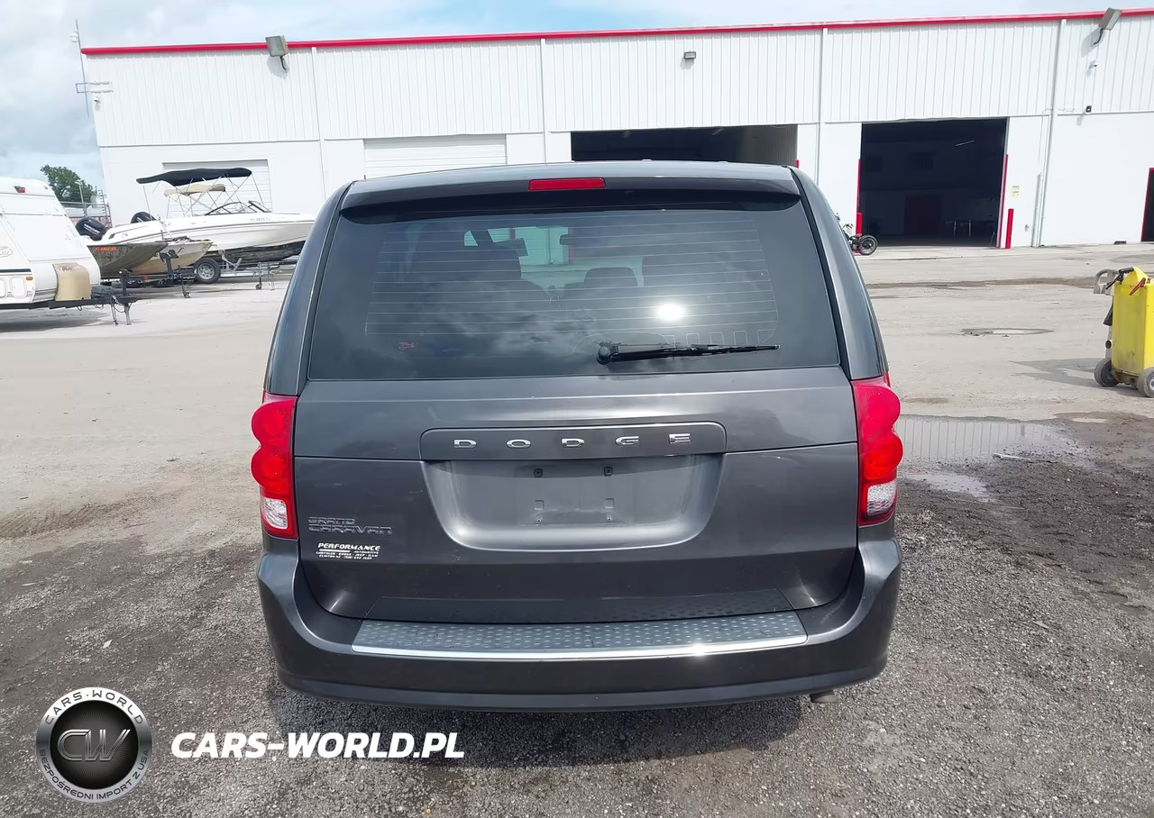 2015 Dodge Grand Caravan American Value Pkg VIN:2C4RDGBG7FR600625 - 16