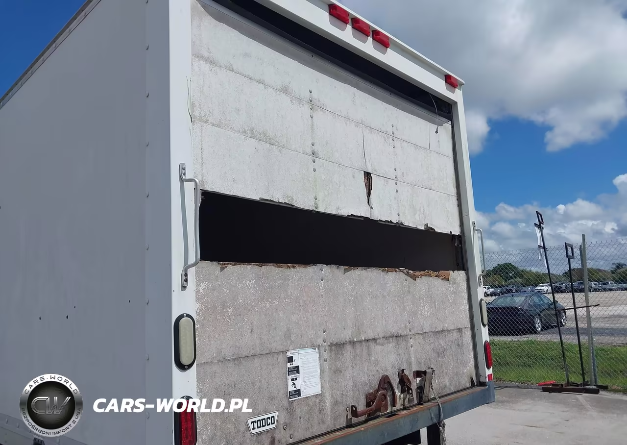 2016 Ford E-350 Cutaway VIN:1FDWE3FL9GDC17995 - 12
