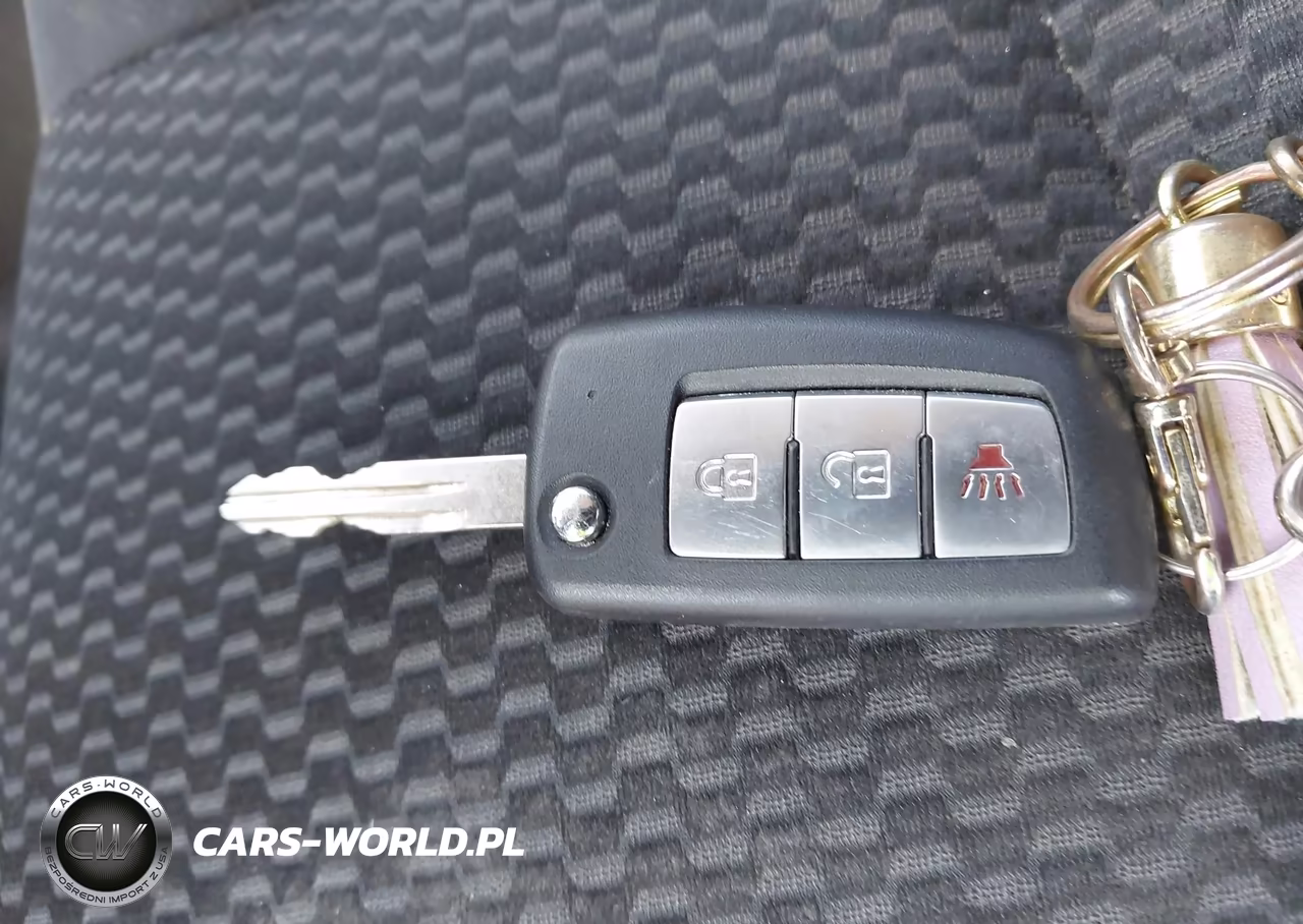 2017 Nissan Rogue Sport S VIN:JN1BJ1CP1HW006681 - 11