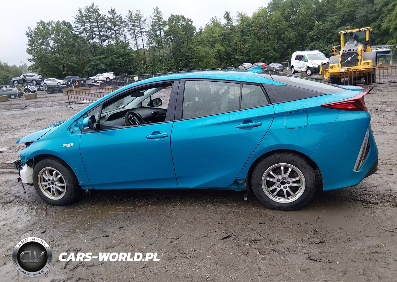 2017 Toyota Prius Prime Premium VIN:JTDKARFP4H3050795 - 14