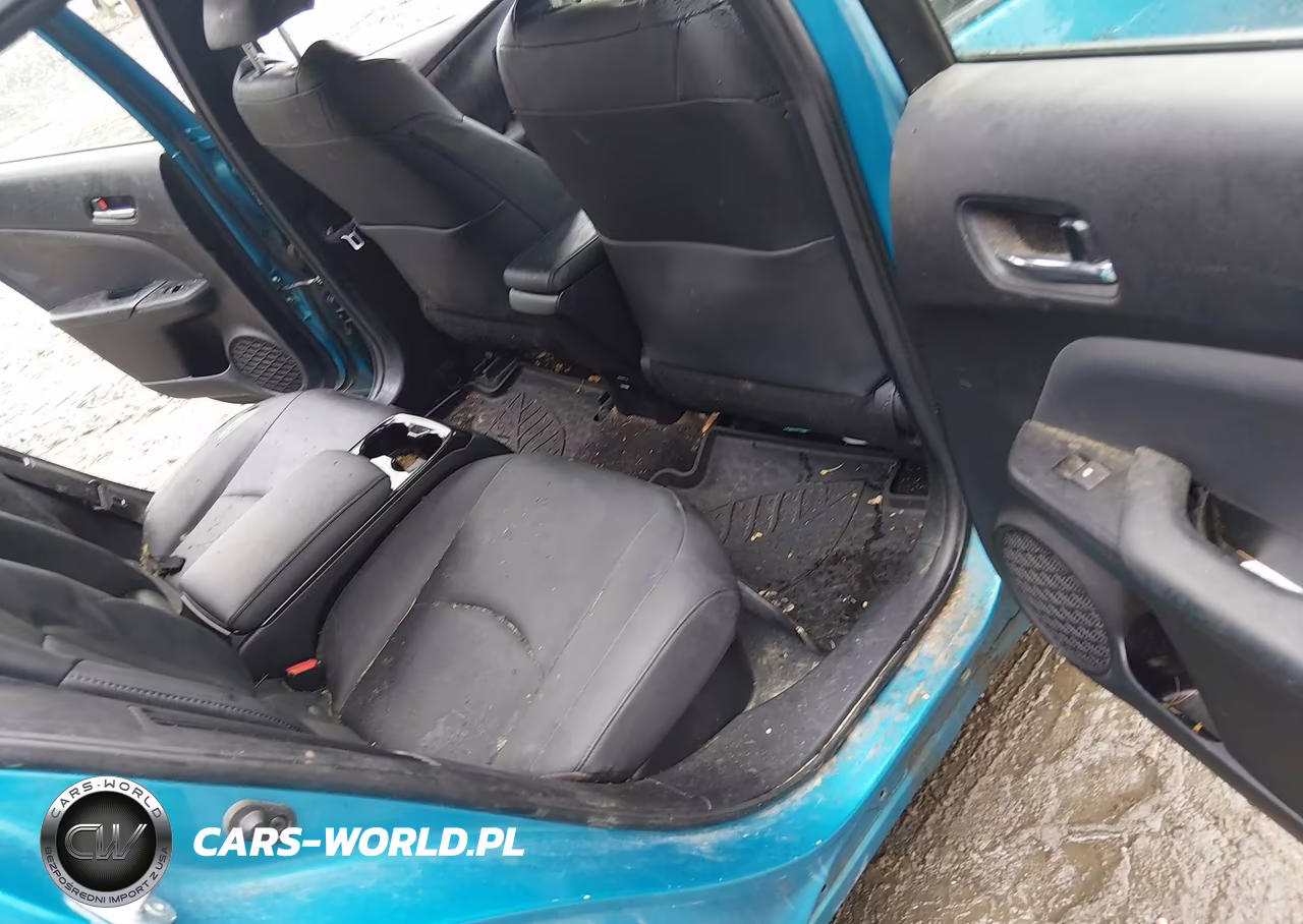 2017 Toyota Prius Prime Premium VIN:JTDKARFP4H3050795 - 8