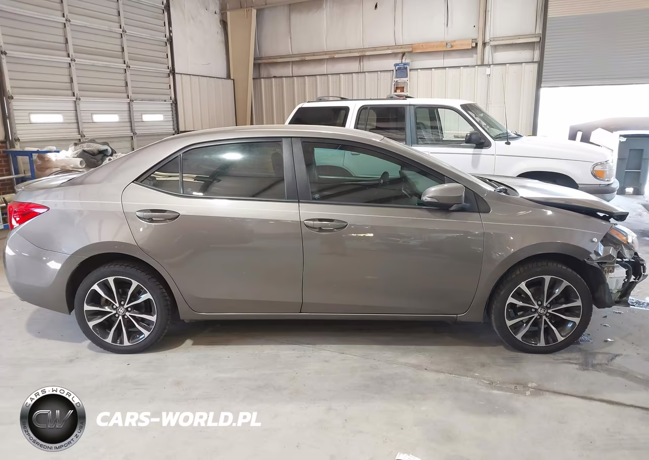 2017 Toyota Corolla Se VIN:2T1BURHE7HC758212 - 13