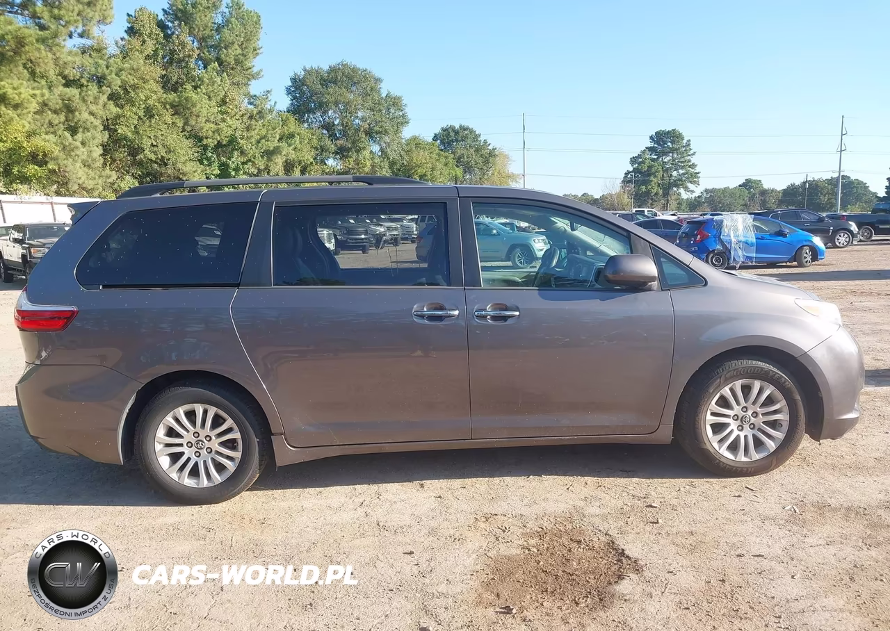 2015 Toyota Sienna Xle 8 Passenger VIN:5TDYK3DC4FS560354 - 14
