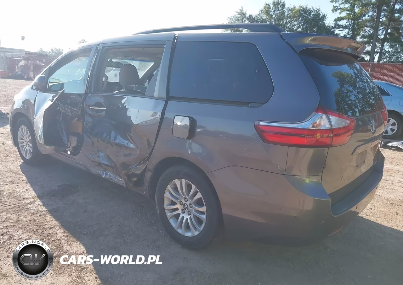 2015 Toyota Sienna Xle 8 Passenger VIN:5TDYK3DC4FS560354 - 3
