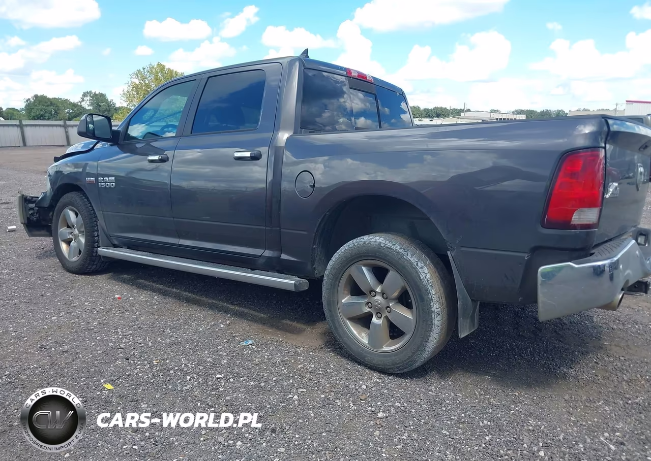 2015 Ram 1500 Big Horn VIN:1C6RR6LT0FS685577 - 3