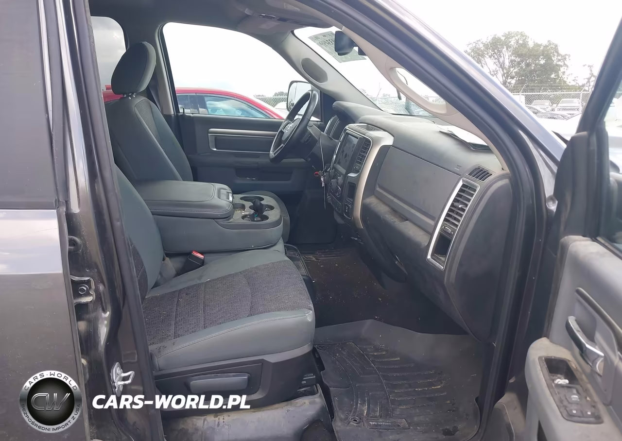 2015 Ram 1500 Big Horn VIN:1C6RR6LT0FS685577 - 5