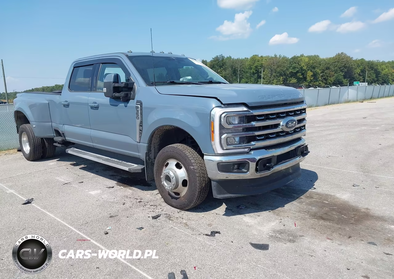 2023 Ford F-350 Lariat – zdjęcie 1 z 18