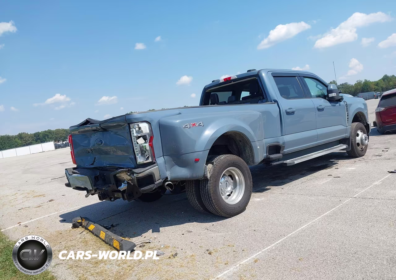 2023 Ford F-350 Lariat VIN:1FT8W3DN6PEC22239 - 4