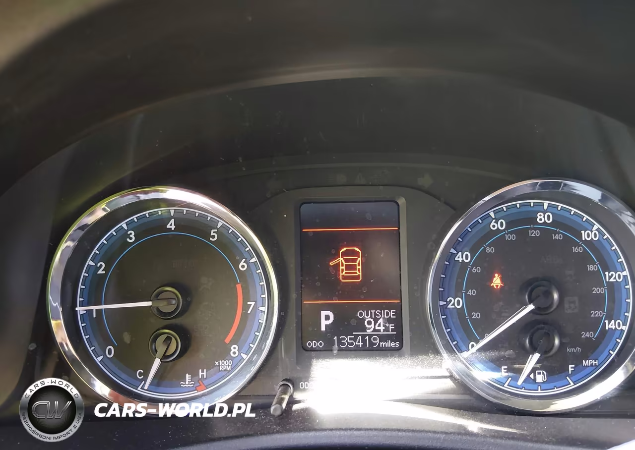 2018 Toyota Corolla Le VIN:2T1BURHE9JC026508 - 7