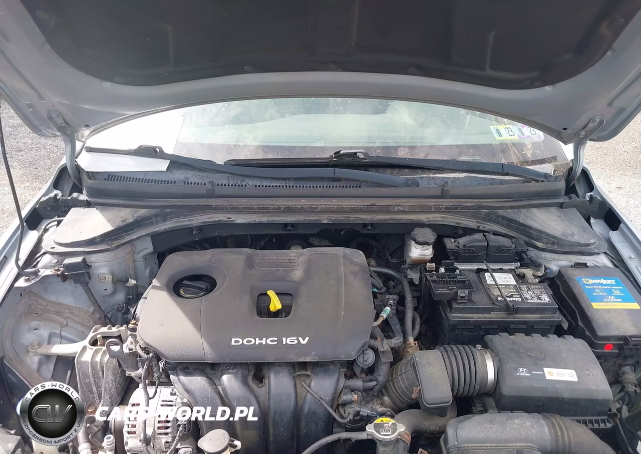 2017 Hyundai Elantra Se VIN:5NPD84LF9HH107080 - 10