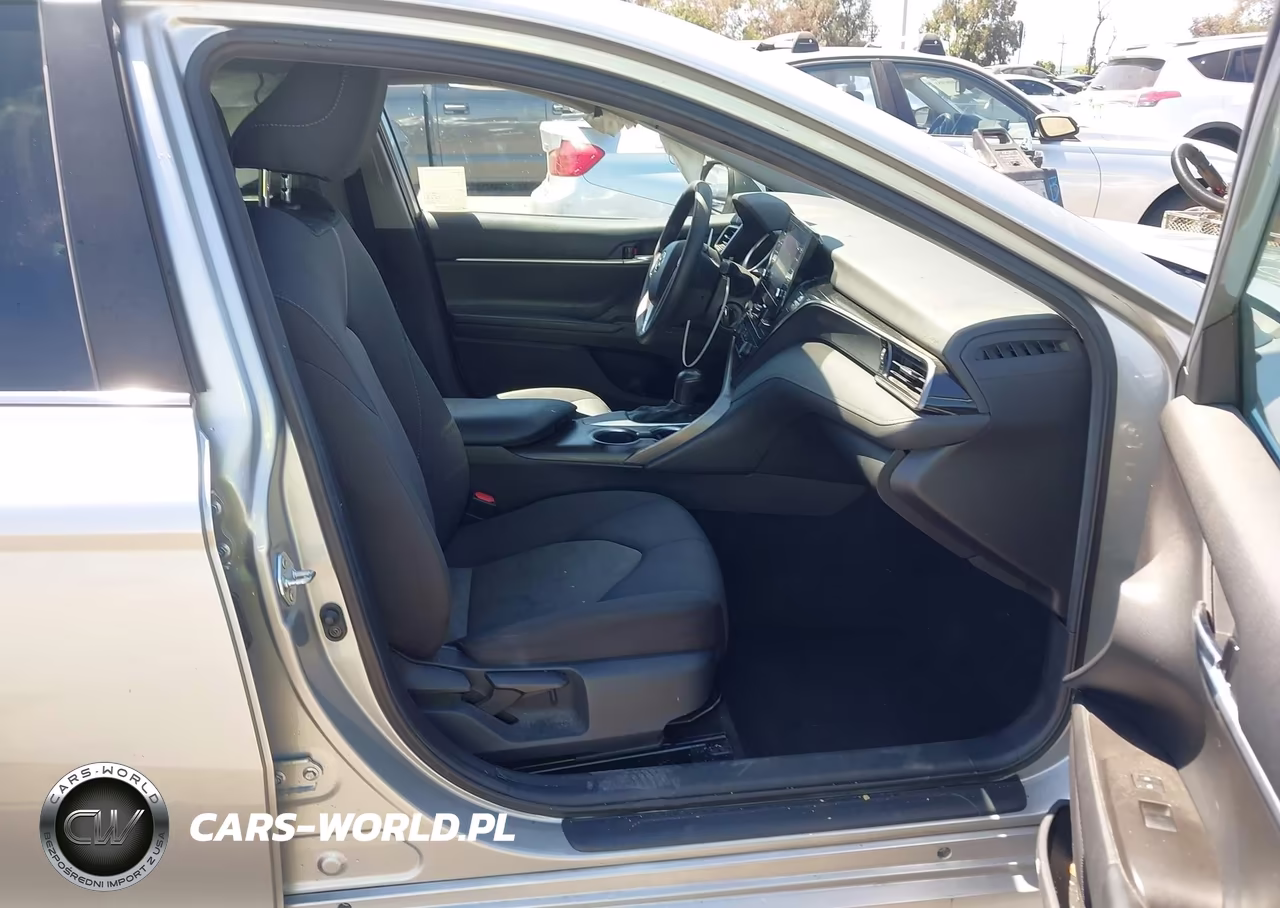 2021 Toyota Camry Le VIN:4T1C11AKXMU471177 - 5