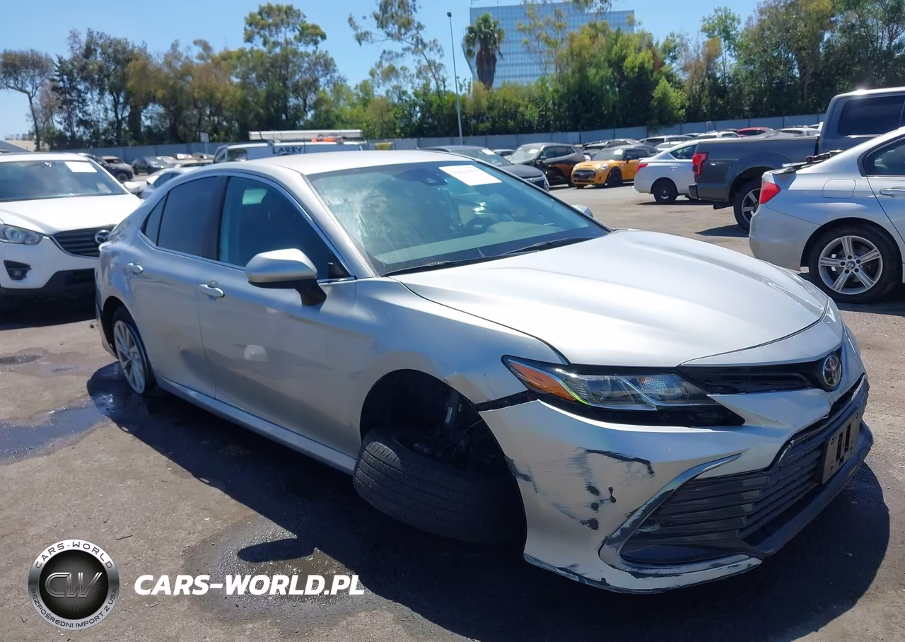 2021 Toyota Camry Le VIN:4T1C11AKXMU471177 - 6