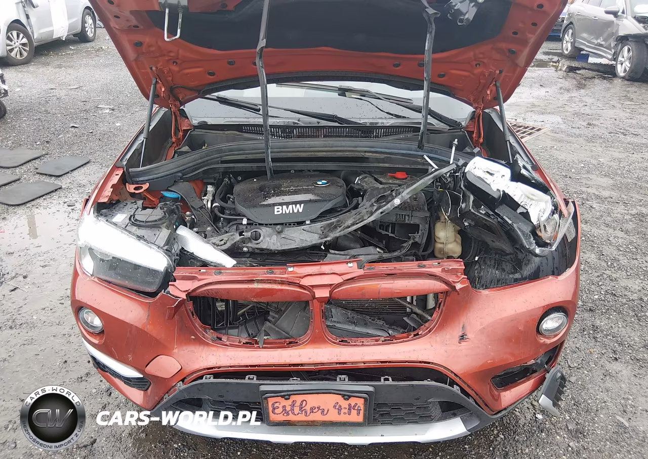 2018 BMW X1 xDrive28I VIN:WBXHT3C32J5L26424 - 10