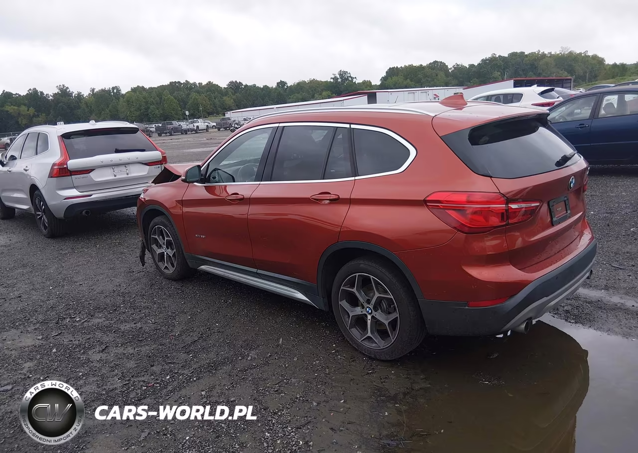 2018 BMW X1 xDrive28I VIN:WBXHT3C32J5L26424 - 3