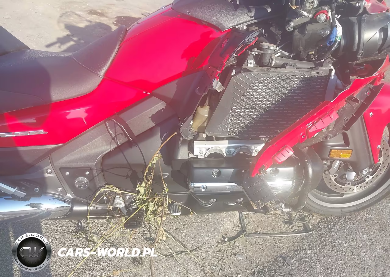2013 Honda Gl1800 B VIN:JH2SC6847DK001402 - 8