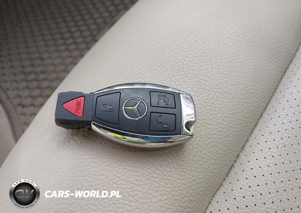 2010 Mercedes-Benz E 350 4Matic VIN:WDDHF8HB3AA142818 - 11