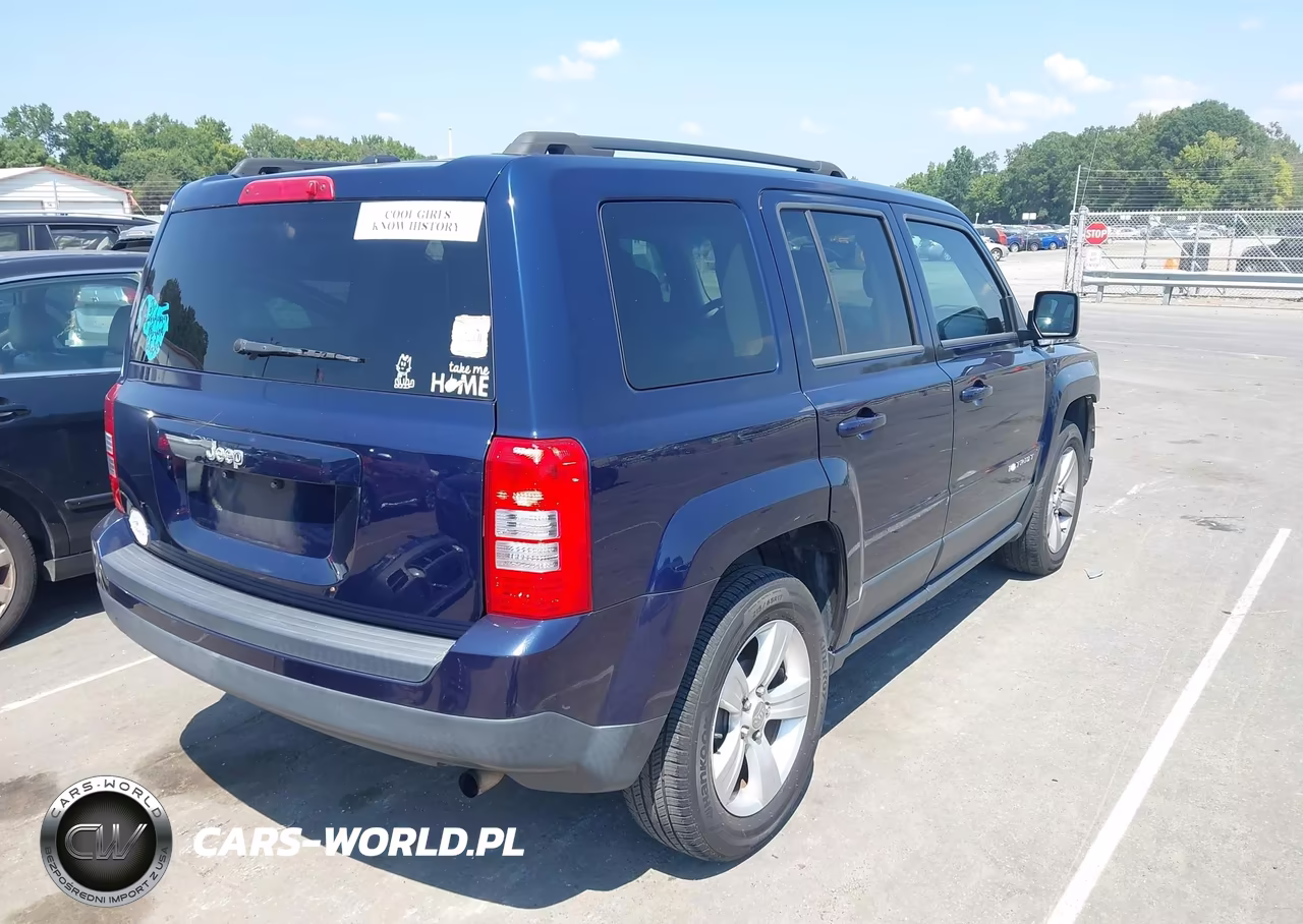 2016 Jeep Patriot Sport VIN:1C4NJPBB4GD683852 - 4