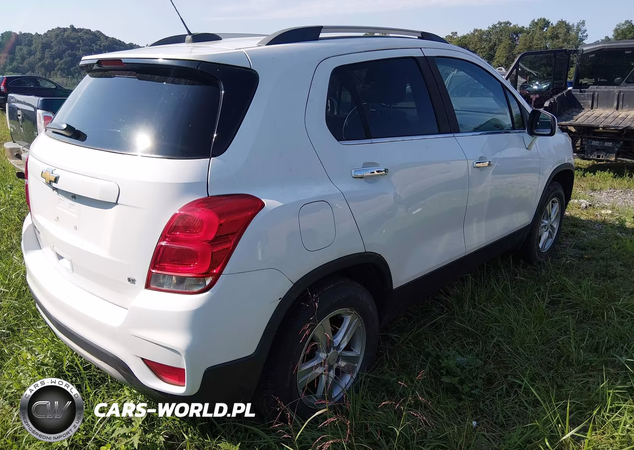 2017 Chevrolet Trax Lt VIN:3GNCJPSB3HL283694 - 4