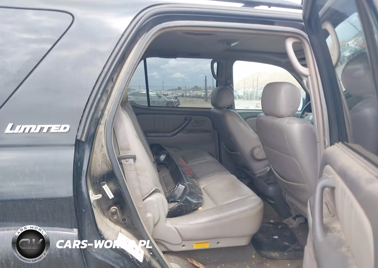2004 Toyota Sequoia Limited V8 VIN:5TDZT38A34S220782 - 8