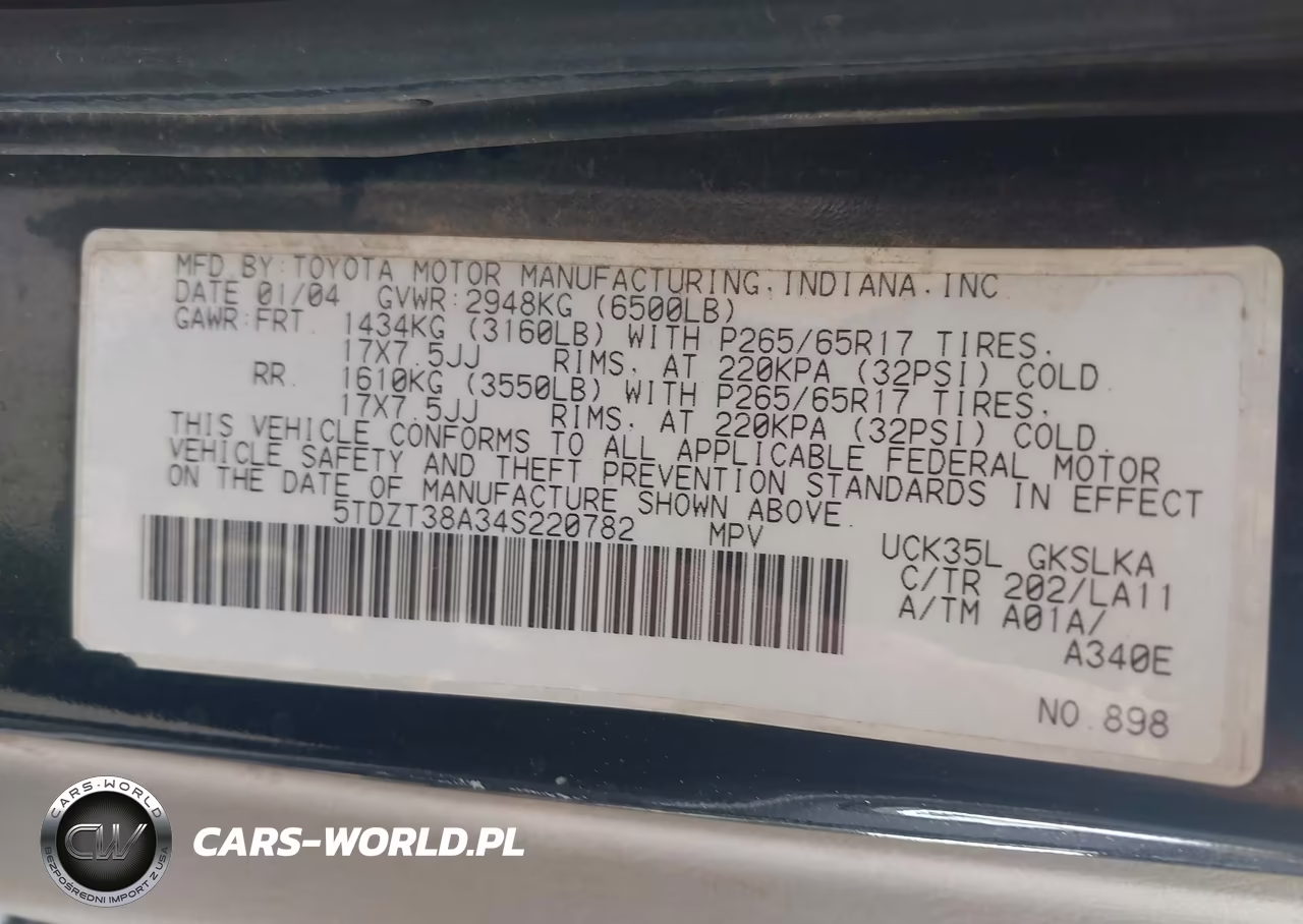 2004 Toyota Sequoia Limited V8 VIN:5TDZT38A34S220782 - 9
