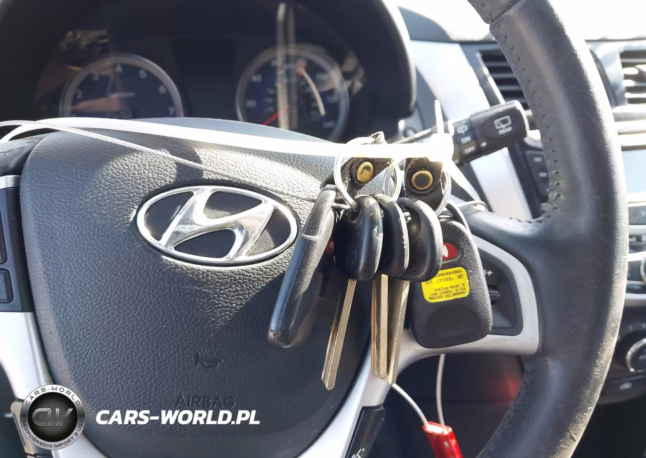2013 Hyundai Accent Se VIN:KMHCU5AE4DU075447 - 11