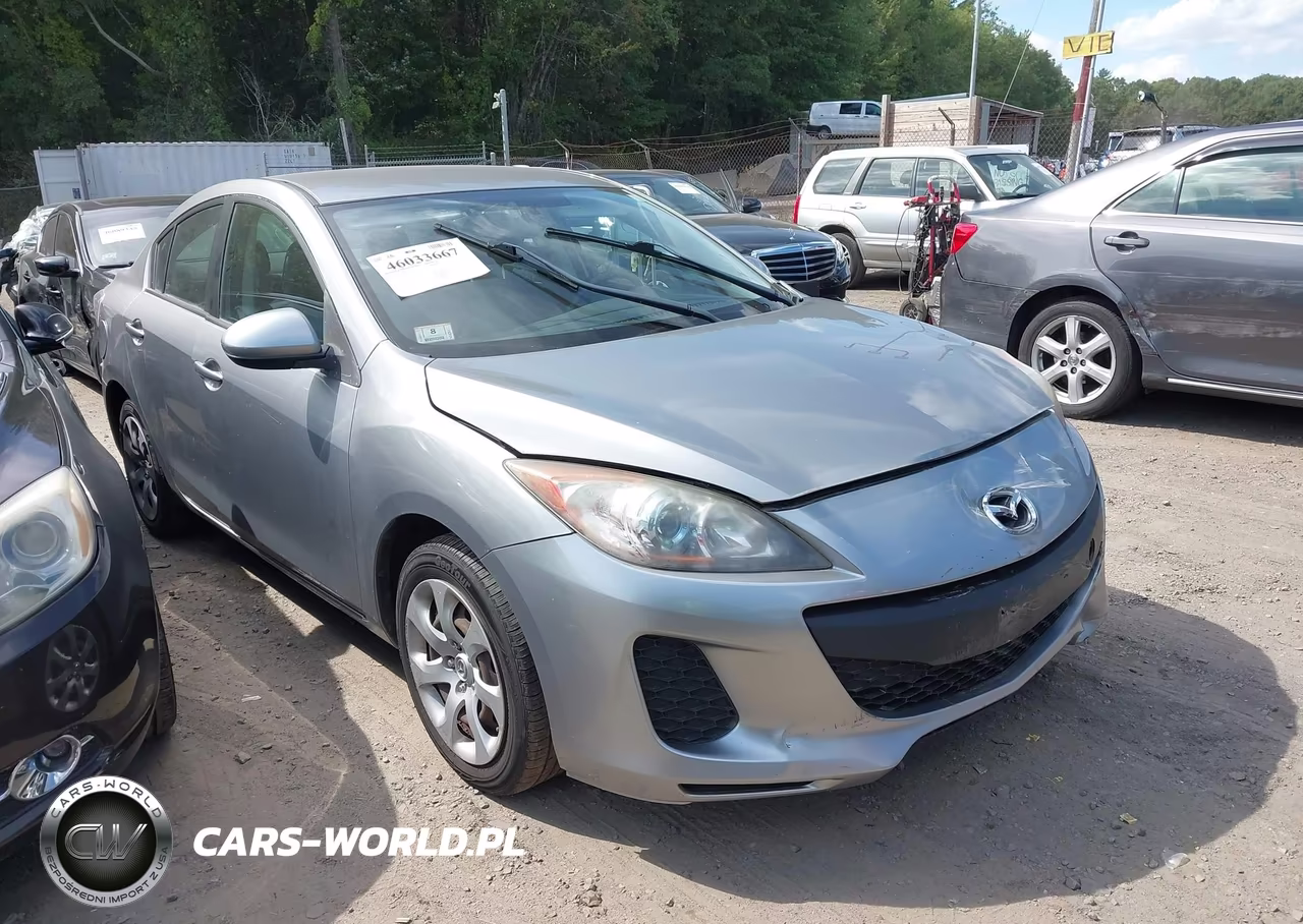 2013 Mazda Mazda3 I Sport