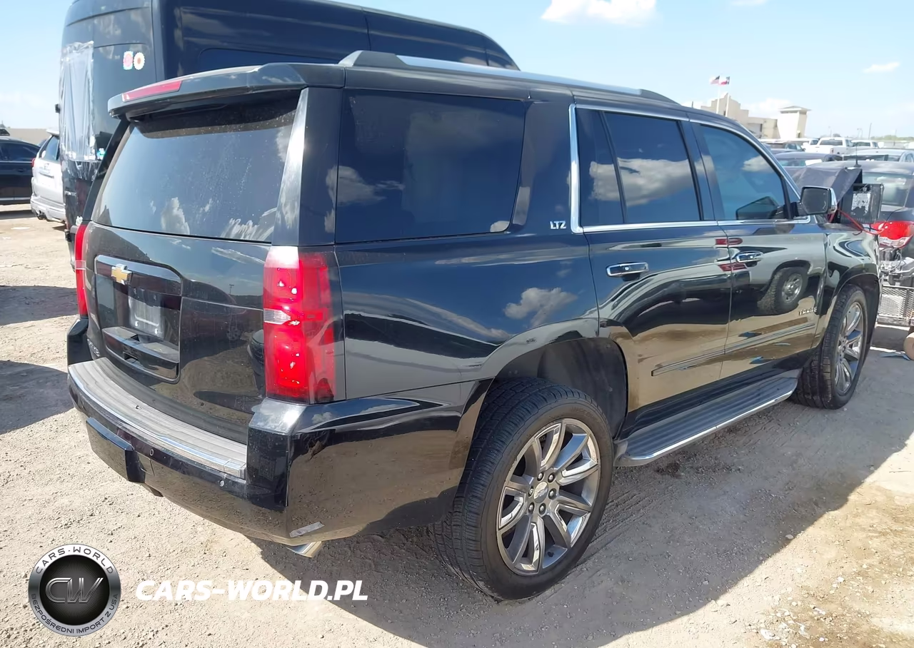 2015 Chevrolet Tahoe Ltz VIN:1GNSCCKC4FR567008 - 4