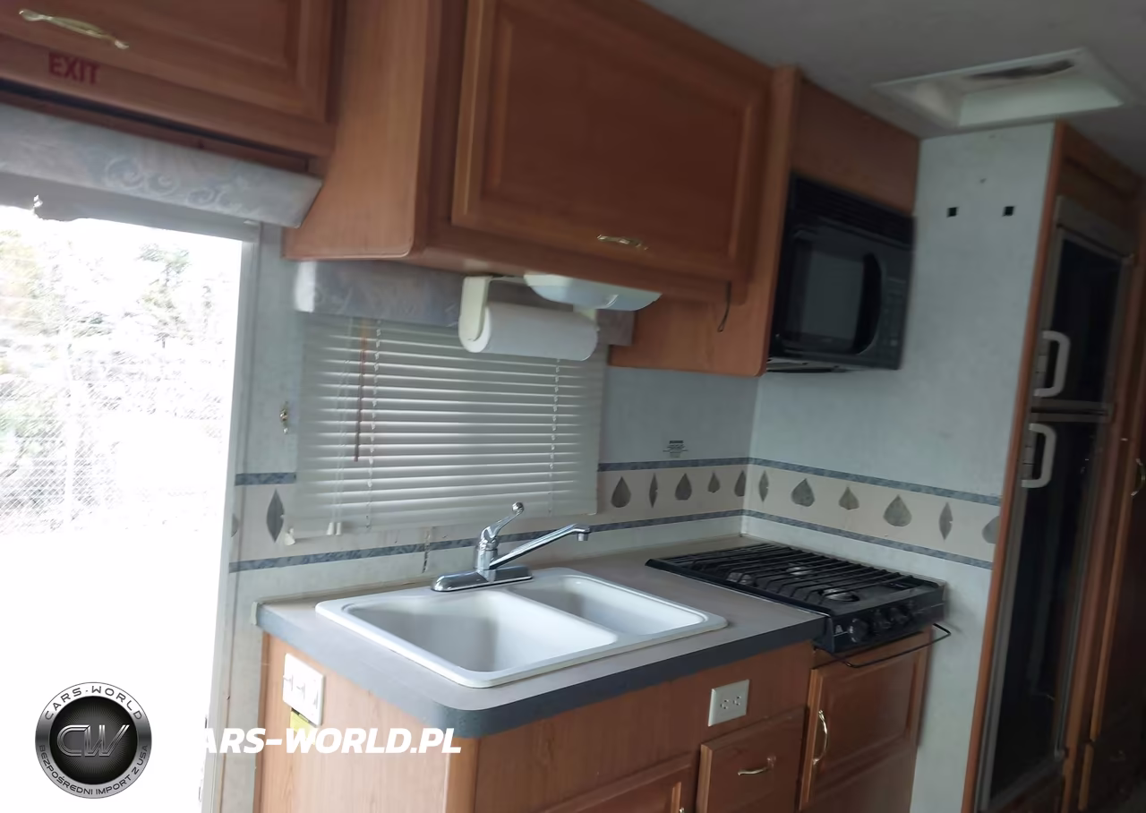 2002 Workhorse Custom Chassis Motorhome Chassis P3500 VIN:5B4LP57GX23347027 - 12