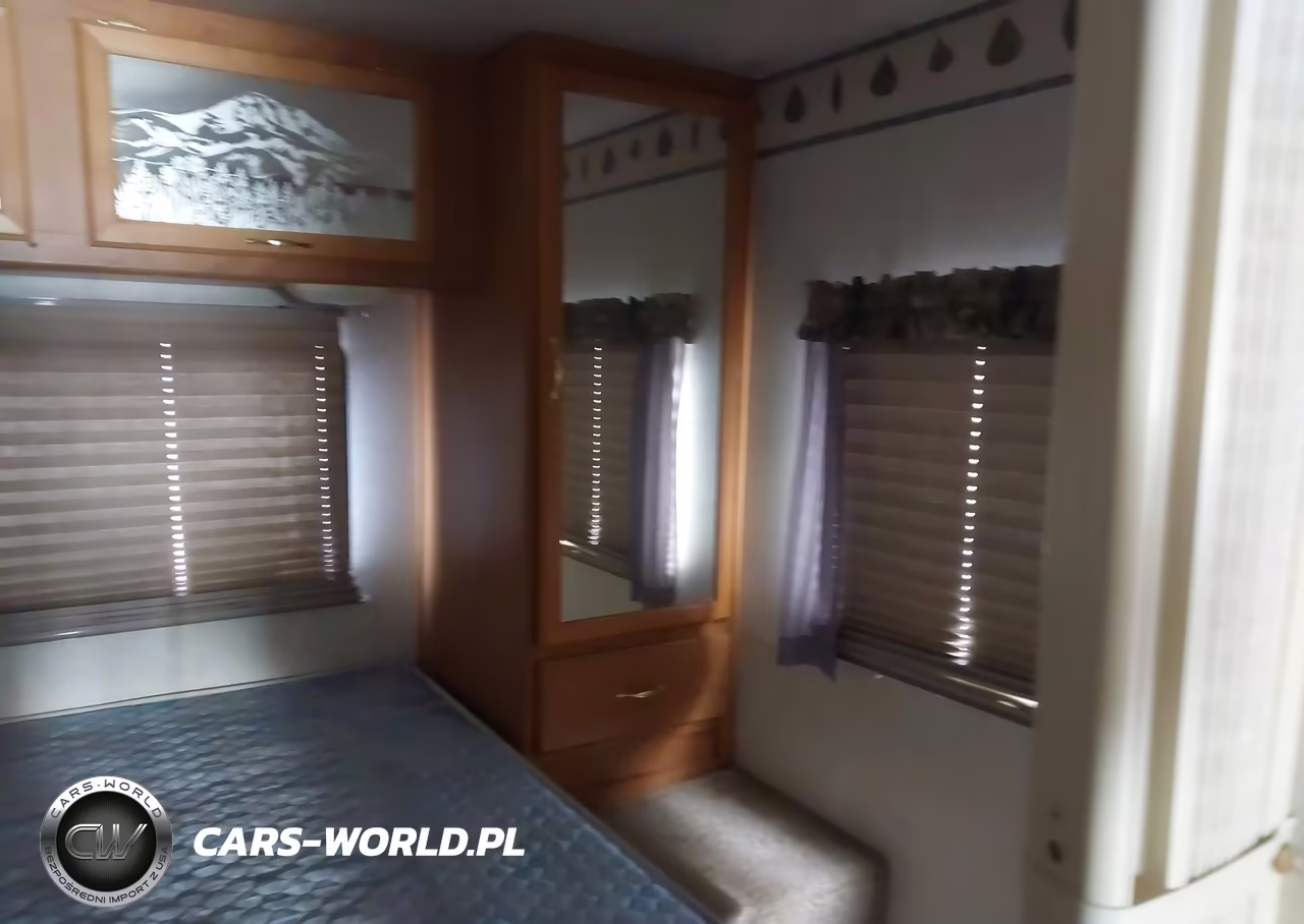 2002 Workhorse Custom Chassis Motorhome Chassis P3500 VIN:5B4LP57GX23347027 - 15