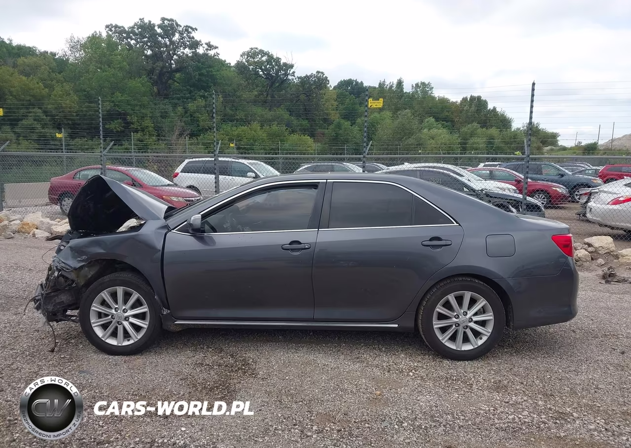 2012 Toyota Camry Xle VIN:4T4BF1FK9CR233475 - 14